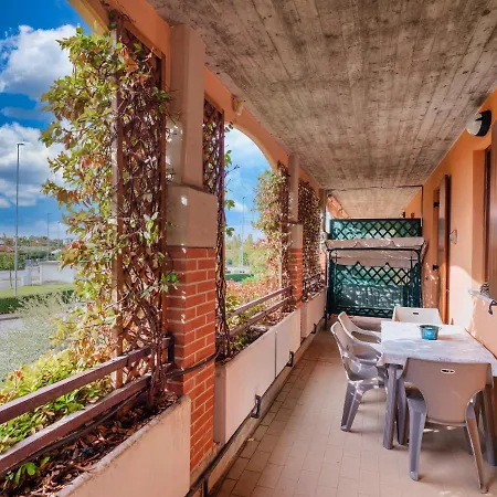 Flowered Balcony - 2 Bedrooms Apartment *